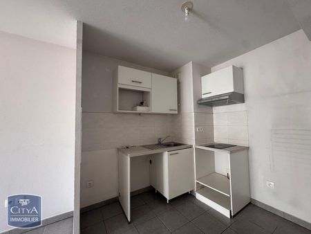 Location Appartement 2 pièces 44m² MARSEILLE 4ème - Photo 4