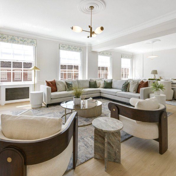 Grosvenor Square, Mayfair - Photo 1