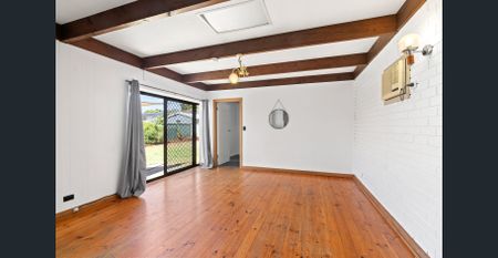 Spacious Living Between City & Sea! - Photo 4