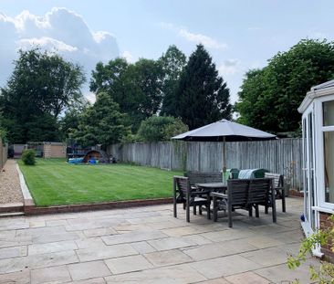 3 bedroom semi-detached house to rent - Photo 2