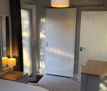1 bedroom semi-detached house to rent - Photo 3