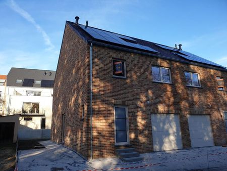 NIEUWBOUW woning nabij het centrum van Sterrebeek en op 2 km van de Duitse school. - Foto 2
