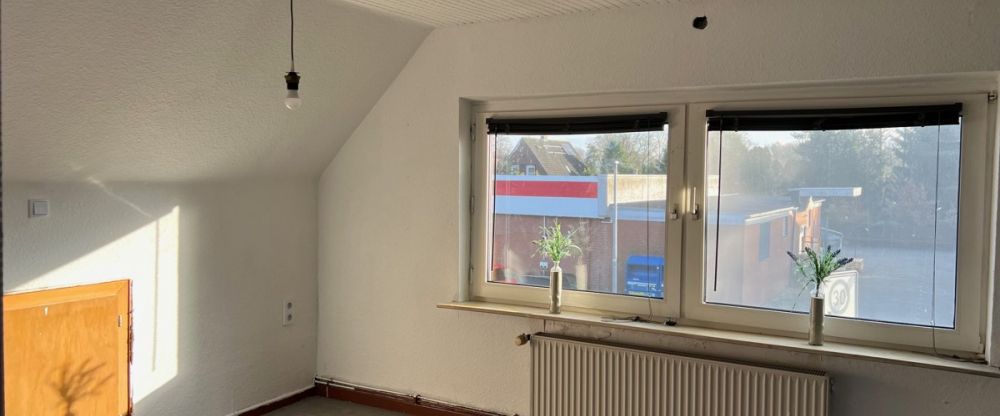 Gemütliches Einfamilienhaus in zentraler Lage von Warsingsfehn bis ca. Sommer 2028 zu vermieten! - Foto 1