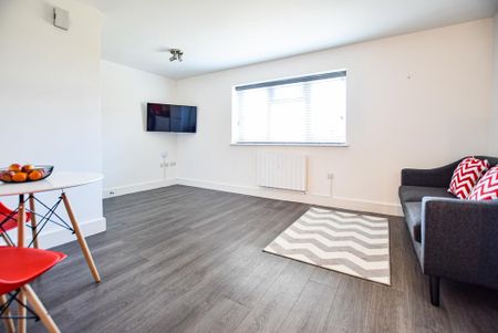 1 bedroom flat to rent - Photo 5