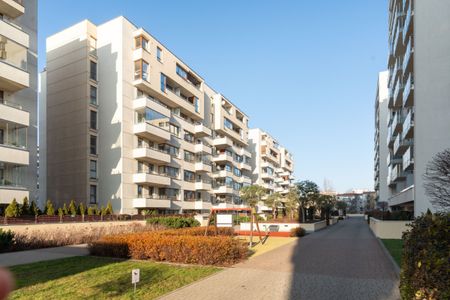 Przestronny apartament na Bemowie - Zdjęcie 2