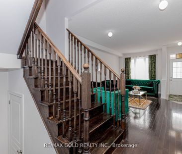 For Lease - 39 Chesterwood Crescent, Brampton, Ontario - Photo 4