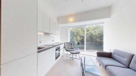 1 bedroom flat to rent - Photo 5