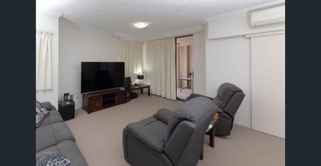 Gabba Central Apartments - 2 Bed 2 bath 1 car available 8/01/2026 - Photo 5