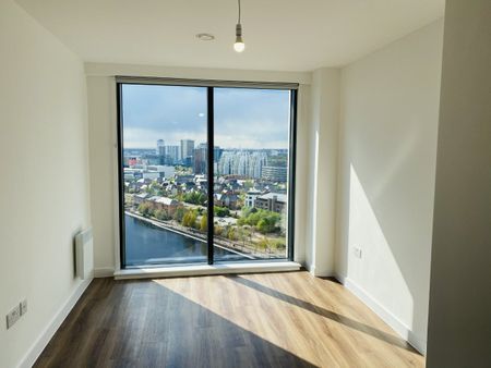 2 Bed Flat, Trafford Road, M5 - Photo 3