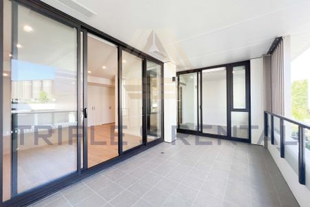 One Bedroom with big study and big Balcony! - Photo 2