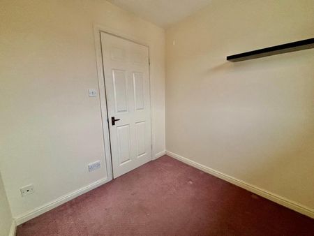 3 bedroom House To Let - Photo 4