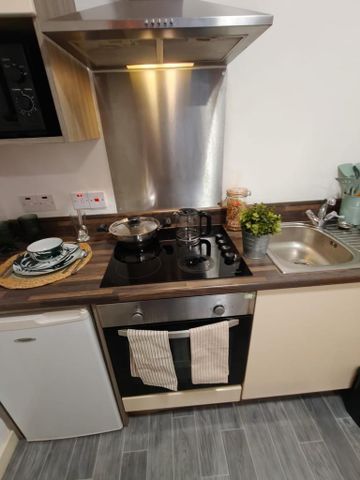 1 bedroom apartment to rent - Photo 5