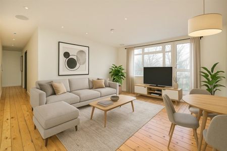 Uxbridge Road - Photo 2