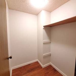 New Westminster 1 bedroom apartment + Den available on February 15th ( - Photo 2