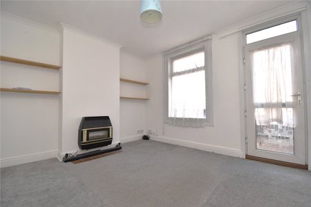 Coronation Road, Ipswich, Suffolk, IP4 5EN - Photo 4