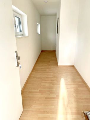 U1 LEOPOLDAU - TRAUMHAFTE WOHNUNG MIT CA.32 m2 EIGENGARTEN - IDYLLISCHE GRÜNRUHELAGE - PARKPLATZ MÖGLICH - Photo 1