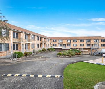 Allambie Heights, 2 Martin Luther Place - Photo 4