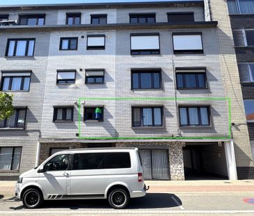 Ruim appartement met 3 slpks en garage in Harelbeke - Photo 2