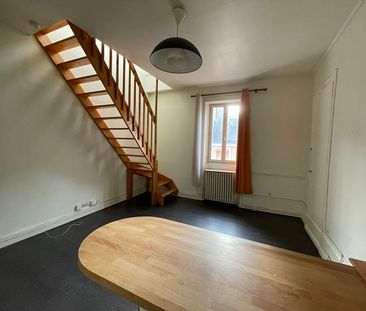 Location Appartement 1 pièce 43m² - Photo 2