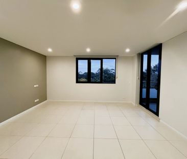 3 bed 2 bath*256 - Photo 3