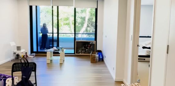 54 Rosebery Avenue, Sydney - Photo 2