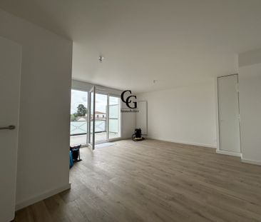 Location Appartement 3 pièces 61m² BASSE GOULAINE 44115 - Photo 1
