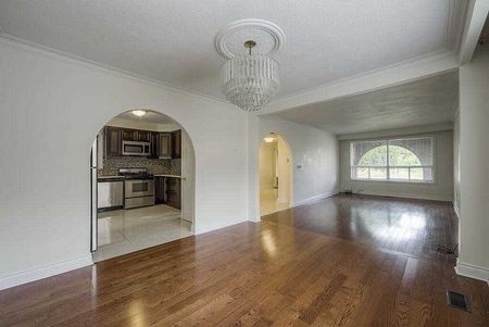 For Lease - 7881 Dufferin Street Unit# Main/Up, Vaughan, Ontario - Photo 4