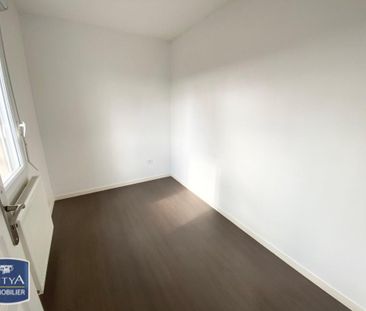 Location Appartement 2 pièces 51m² LOUVROIL 59720 - Photo 2