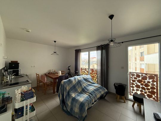 Location appartement 1 pièce, 37.80m², La Roche-sur-Yon - Photo 1