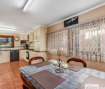 Large Family Home Close To CBD - Photo 3