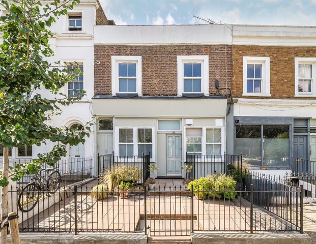 Clapham Manor Street, SW4, London - Photo 1