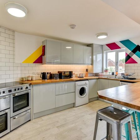 1 bedroom house of multiple occupation to rent - Photo 4