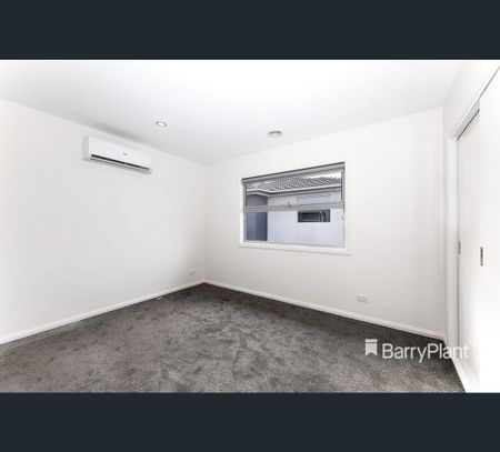 5/6-8 Bliburg Street, Jacana, Vic 3047 - Photo 2
