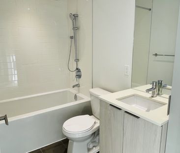 For Lease - 448 Burnhamthorpe Road Unit# 911, Mississauga, Ontario - Photo 4
