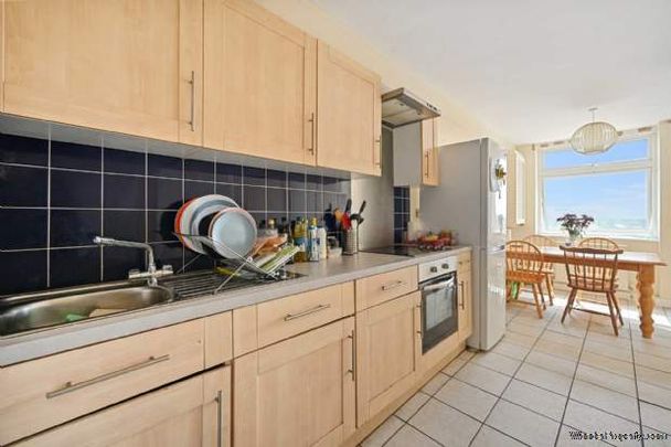 3 bedroom property to rent in London - Photo 1