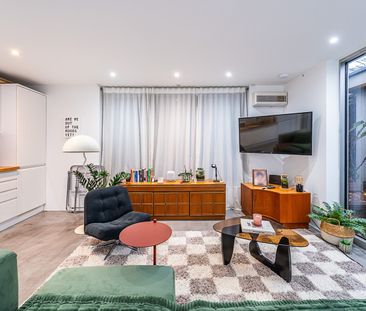 1 Bed Bungalow, Cedar Mews, SE4 - Photo 2