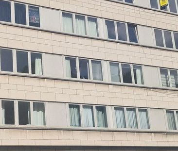 Appartement te huur in Aalst voor € 1.000 met 2 slaapkamers - Foto 2