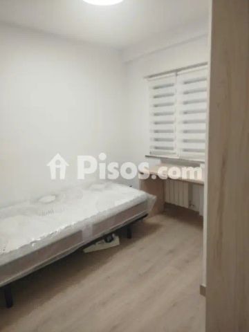 Piso en alquiler en Calle de Volta - Foto 3