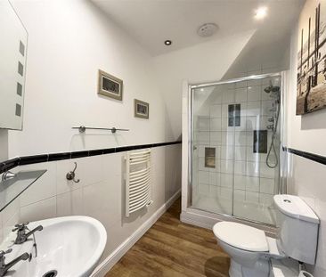 2 bedroom apartment to rent - Photo 6