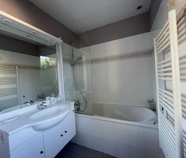 Location Appartement 2 pièces 42m² - Photo 5