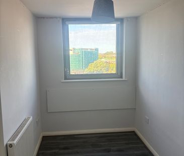 2 Bed Flat, Lace St, L3 - Photo 6