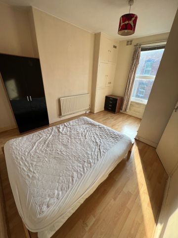 2 Bed Terraced House, Quarry Mount Place, LS6 - Photo 3