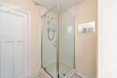 4 bedroom terraced house to rent - Photo 5