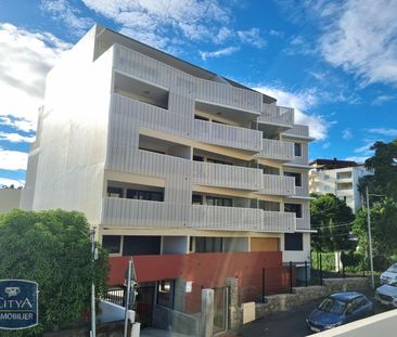 Location Appartement 3 pièces 71m² STE CLOTILDE 97490 - Photo 3