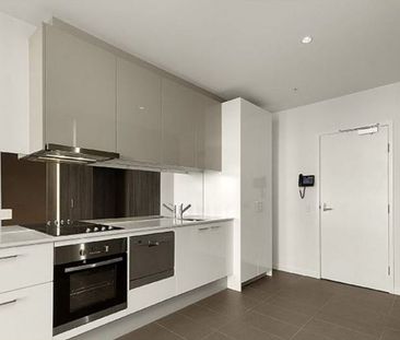 3201/220 Spencer Street, MELBOURNE - Photo 5