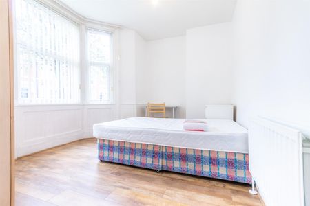 Helmsley Road, Sandyford - Photo 5