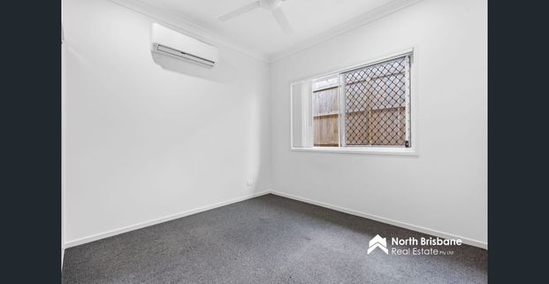 Perfect Family Home Opposite Parkland - Photo 1