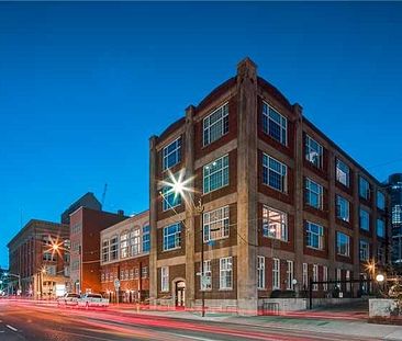 Fantastic Downtown Loft With Private Garage | 314, 220 11th AVE S.E., Calgary - Photo 1