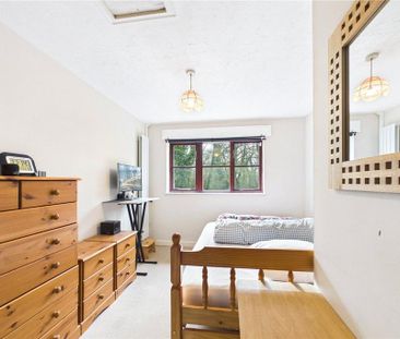 1 bedroom semi-detached house to rent - Photo 4