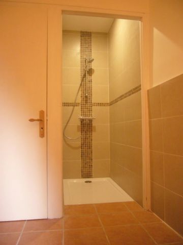 Location Appartement 2 pièces 69m² DAMAZAN 47160 - Photo 4